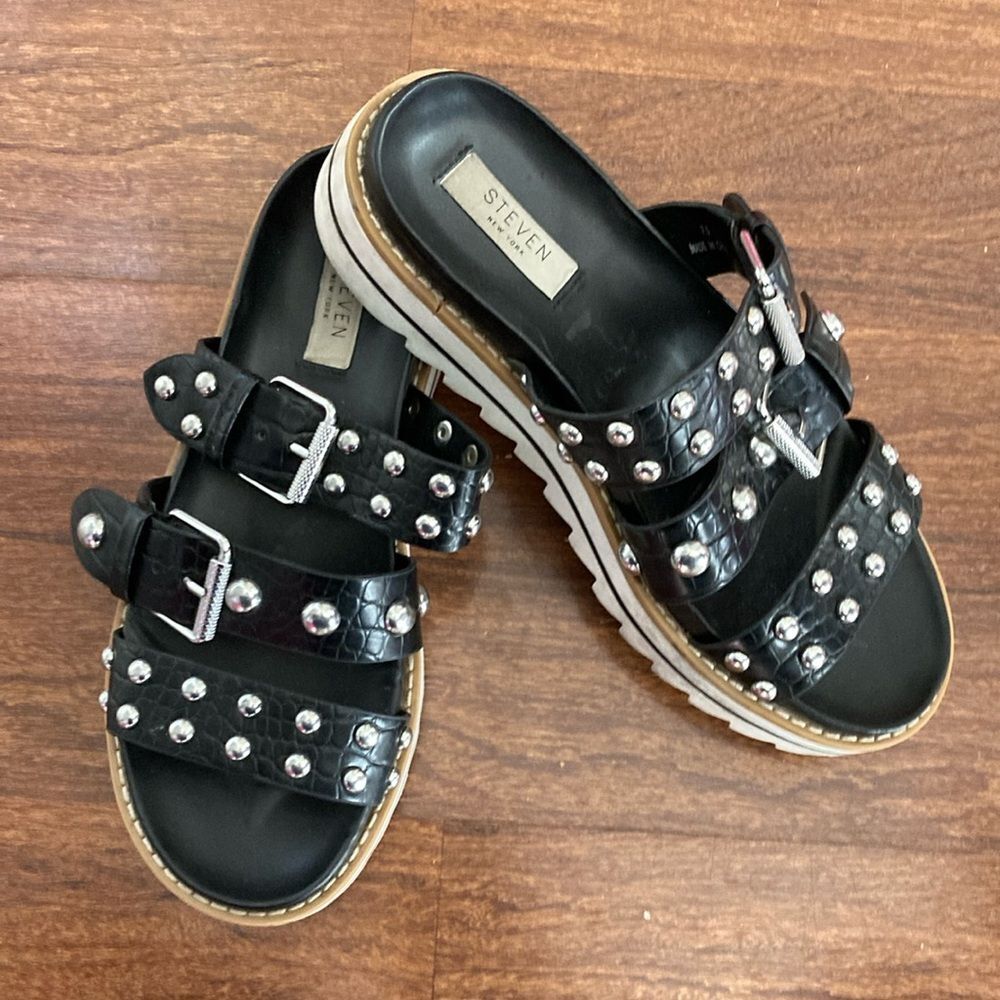 Steven by Steve Madden Black Studded Sandals Sz 7.5 - Picture 3 of 8